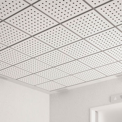 600x600mm Tejidos de paneles de techo de fibra mineral acústica con superficie de agujero