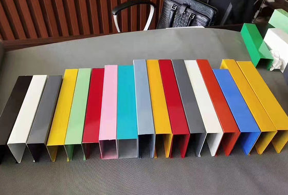OEM Aluminio Cuadrado Paso 1 X 1 Aluminio aleación Cuadrado Tubo de Tubos con agujeros