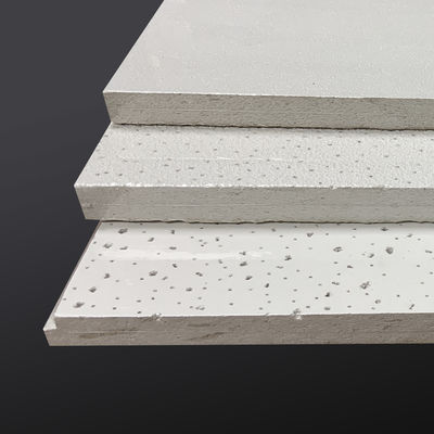 Tejas suspendidas de fibra mineral de la Gran Muralla con material y diseño ecológicos