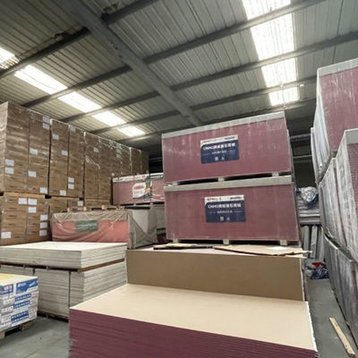 Papel resistente a la intemperie y placas de yeso para materiales de construcción de apartamentos rosados